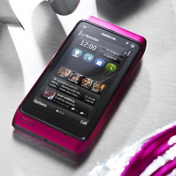 Nokia N8 pink